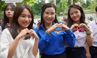 Ngày thi đầu tiên, Hoa hậu Bảo Ngọc và ca sĩ Phương Mỹ Chi cùng &apos;tiếp sức&apos; thí sinh