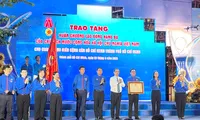 Thành Đoàn TP. HCM đón nhận Huân chương Lao động hạng Ba do Chủ tịch nước trao tặng
