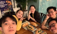 Nhóm du học sinh Việt ở Ba Lan hướng về tháng Tư lịch sử bằng dự án âm nhạc