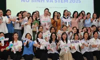 Khơi nguồn cảm hứng cho nữ sinh trong lĩnh vực STEM
