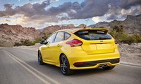 Ford tái triệu hồi hàng chục nghìn xe Focus có nguy cơ &apos;méo&apos; bình xăng