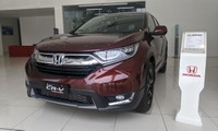Honda CR-V giảm giá đẩy hàng tồn, &apos;dọn đường&apos; cho phiên bản mới