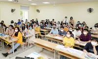 Dịch COVID-19 lan rộng, các trường Đại học lập tức chuyển hướng học online