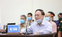 Bị cáo Nguyễn Văn Hiến tại tòa.