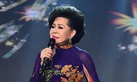 &apos;Nữ hoàng sầu muộn&apos; Giao Linh từng phải đi bán vé để mưu sinh