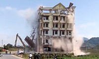 Phá hủy &apos;lâu đài ma túy&apos; Tàng Keangnam, luật sư lên tiếng