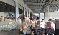 Nghi vấn 'làm luật' ở Hải quan Nội Bài: Đình chỉ 4 công chức
