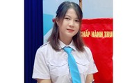 Nữ sinh gốc Huế vượt qua khó khăn để đến với &apos;con đường&apos; Đại học