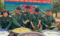Hương xuân quân ngũ 