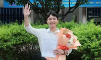 Chàng sinh viên nhút nhát &apos;phá kén&apos; trở thành gương mặt tiêu biểu của Trường Đại học Kinh tế - Đại học Đà Nẵng