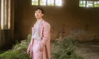 Chủ nhân hit &apos;Nàng thơ&apos; Hoàng Dũng: &apos;Trước đây, tôi khá khờ trong tình yêu, bây giờ đã thực tế hơn&apos;