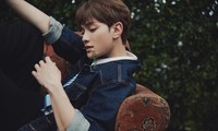 Xuất hiện mỹ nam profile &apos;khủng&apos;, gương mặt không &apos;góc chết&apos;, body chuẩn khiến netizen xôn xao