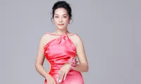 Chuyện đời nữ giảng viên thanh nhạc &apos;gây bão&apos; tại &apos;Ca sĩ mặt nạ&apos;, thầy của loạt sao Việt đình đám