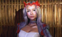 Hoa hậu H’Hen Niê xuất hiện với &apos;visual nữ thần&apos; đầy cuốn hút để quảng bá vẻ đẹp quê hương