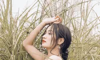 “Vì tuổi trẻ chẳng hai lần thắm lại...&quot;