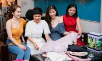 Mỹ nhân Việt hào hứng bảo vệ môi trường với dự án tái chế quần áo cũ