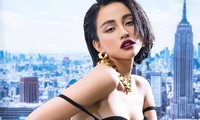 Thiên Nga tung bộ ảnh nóng bỏng, đường cong &apos;hút mắt”, sau thời gian “ở ẩn“