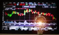 VN-Index bật tăng dù dòng tiền thận trọng