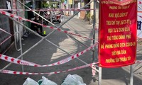 F0 trực chốt vùng xanh, đi phát lương thực, gần 100 người trở thành F1