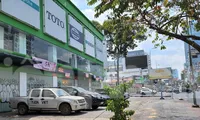 Mặt bằng ‘đất vàng’ cho thuê ở TPHCM ế chỏng chơ 
