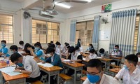Đề thi Toán của trường chuyên &quot;hot&quot; nhất khu vực phía Nam: Cực khó để đạt điểm 9, 10