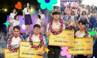 Trao danh hiệu &quot;Hoa hậu học đường&quot; 2022: Teen trí tuệ, tài năng, “mãi mận, mãi đỉnh”!