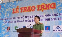 Bộ Công an trao kinh phí hỗ trợ xây dựng 1.200 căn nhà tặng các hộ nghèo ở Sóc Trăng