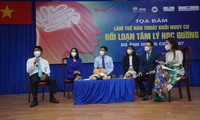 &apos;Em stress, khủng hoảng nhưng cha mẹ không lắng nghe&apos;