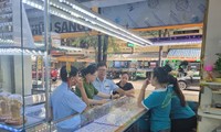 Bất ngờ kiểm tra nhiều tiệm vàng ở TPHCM 