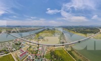 Bay trên cây cầu nghìn tỷ dài nhất tuyến cao tốc Bắc Nam qua Quảng Bình 