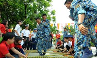 Rộn ràng điệu sạp &apos;Sòn sòn sòn đô sòn...&apos; giữa biển trời Trường Sa