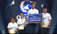 Đặng Đăng Khánh giành ngôi vị quán quân Đường lên đỉnh Olympia tuần 2, tháng 2, quý IV . Ảnh: FBCT