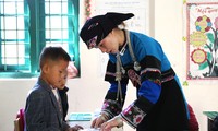 Cô giáo Lồ Thị Lan là một trong những giáo viên dân tộc thiểu số được tuyên dương trong chương trình Chia sẻ cùng thầy cô 2020. Ảnh: Lâm Đăng Hải