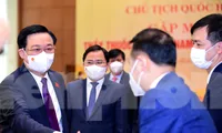 Chủ tịch Quốc hội Vương Đình Huệ gặp mặt thầy thuốc trẻ Việt Nam tiêu biểu