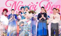 Cô gái Hà Giang sinh năm 2004 giành danh hiệu hoa khôi &apos;Người đẹp miền cao nguyên đá&apos; 2022