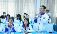 Mỗi thầy cô là gương sáng để nâng cao chất lượng giáo dục