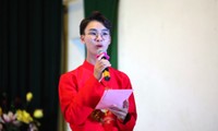 Chàng &apos;sinh viên 5 tốt&apos; người Dao năng động