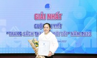 Cô gái xứ Nghệ đoạt giải cuộc thi viết &apos;Trang sách thay đổi đời tôi&apos;