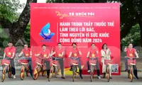 Ra quân Hành trình Thầy thuốc trẻ làm theo lời Bác, tình nguyện vì cộng đồng 2024