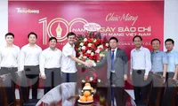 Bí thư thứ nhất Trung ương Đoàn chúc mừng Báo Tiền Phong dịp kỷ niệm 100 năm Ngày Báo chí Cách mạng Việt Nam