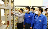 5.000 &apos;Túi quà an sinh&apos; hỗ trợ thanh niên công nhân, người lao động bị mất việc làm