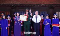 Vinh danh 96 Thủ khoa xuất sắc tốt nghiệp trường đại học, học viện
