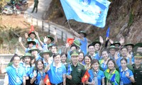 Sứ mệnh viết tiếp câu chuyện hoà bình của sinh viên Việt Nam