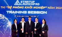 Nhóm sinh viên ĐH Sư phạm Hà Nội đưa ý tưởng di sản văn hoá ra thế giới