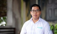 Gặp gỡ chàng trai ‘nói chuyện’ với thế giới bằng những con số và dòng code