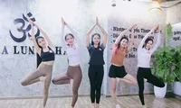 Top 41 ‘Hoa hậu Việt Nam’ 2024 khoe sắc vóc khỏe khoắn trong buổi tập yoga
