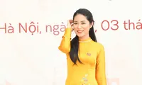 Cô giáo làm thanh tra kỳ thi tốt nghiệp THPT nhắn nhủ: &apos;Đừng để một phút lơ là làm mất cả hành trình 12 năm&apos;