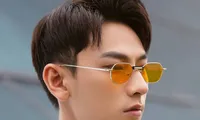 “Nam thần” Issac: Cần một “bến đỗ sự nghiệp” vì không muốn đối phương phải khổ