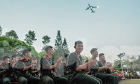 Ấm tình đêm truyền lửa của Công an TPHCM