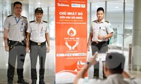 Nhân viên sân bay Tân Sơn Nhất hào hứng tham gia ngày hội Chủ nhật Đỏ